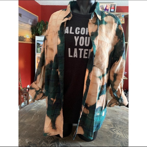 Distressed Flannel - Picture 1 of 1